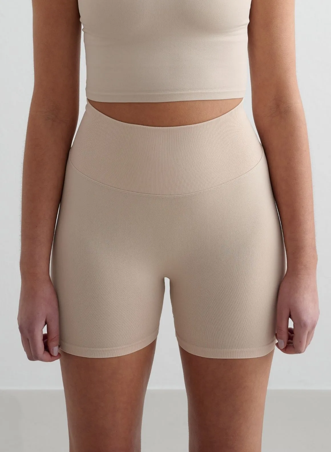 Clay Shape Seamless Hotpants