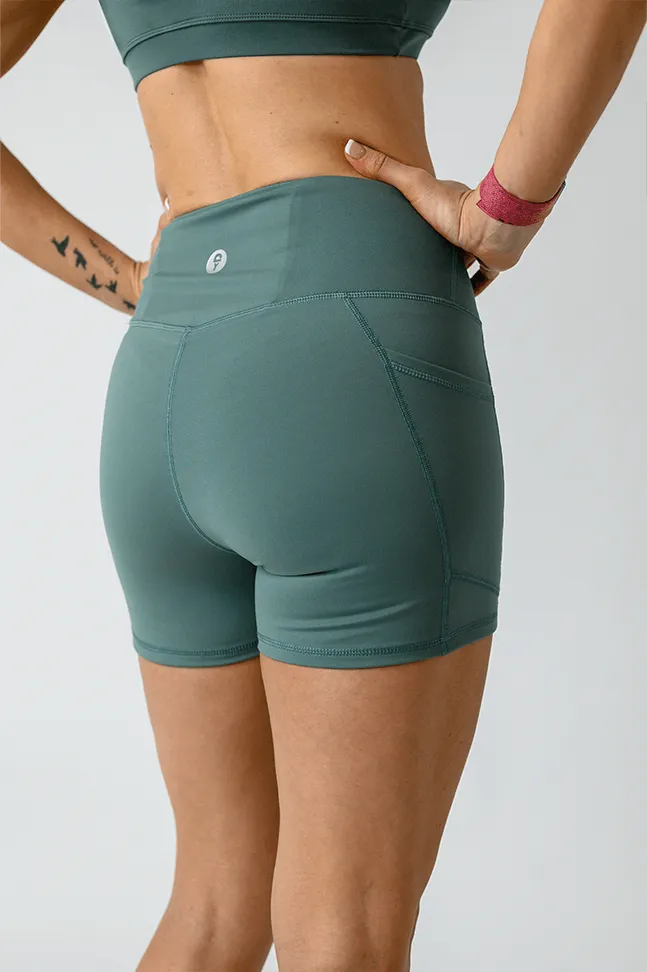 Nonstop Short - Sage Green