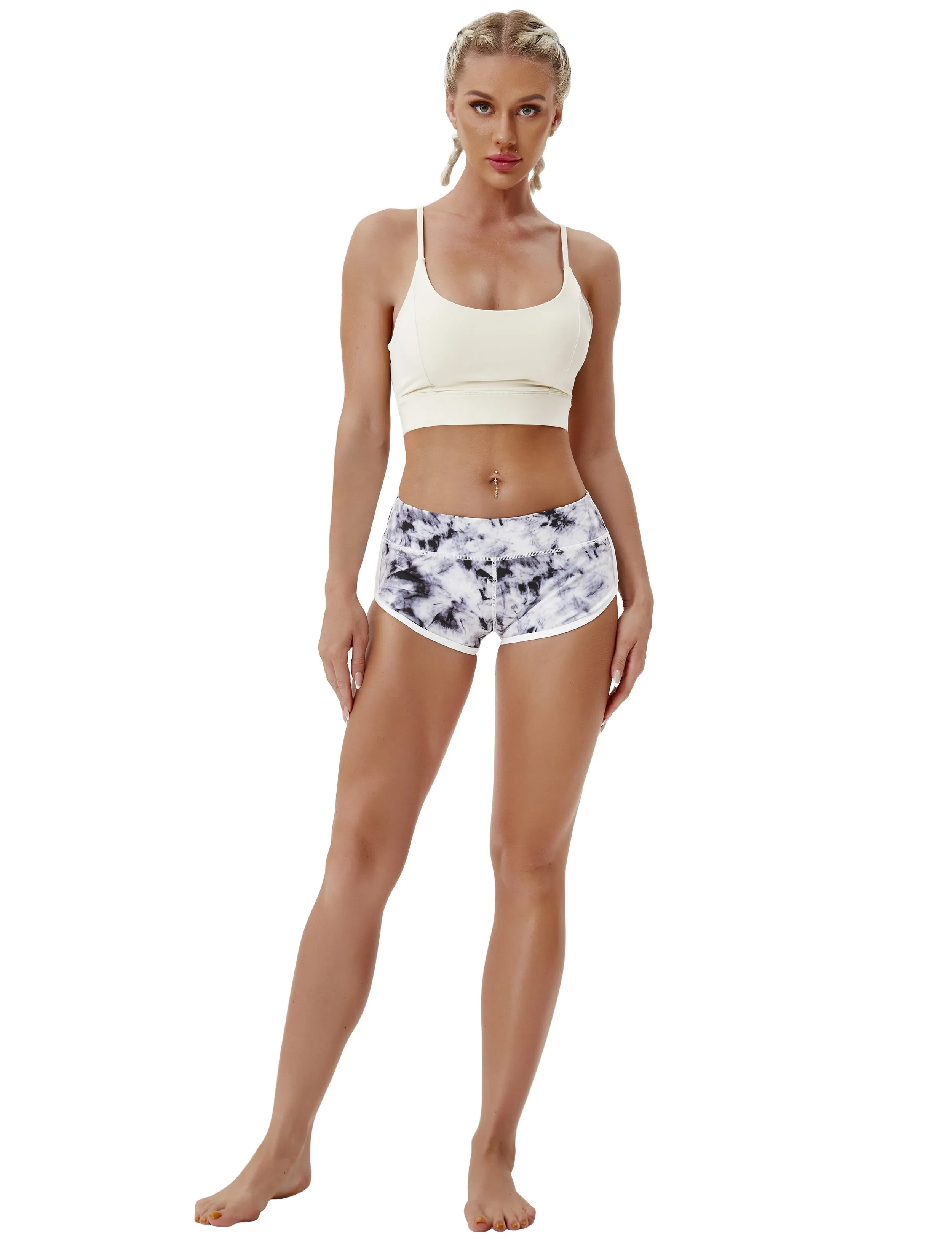 Printed Booty Gym Shorts black dandelion_Gym