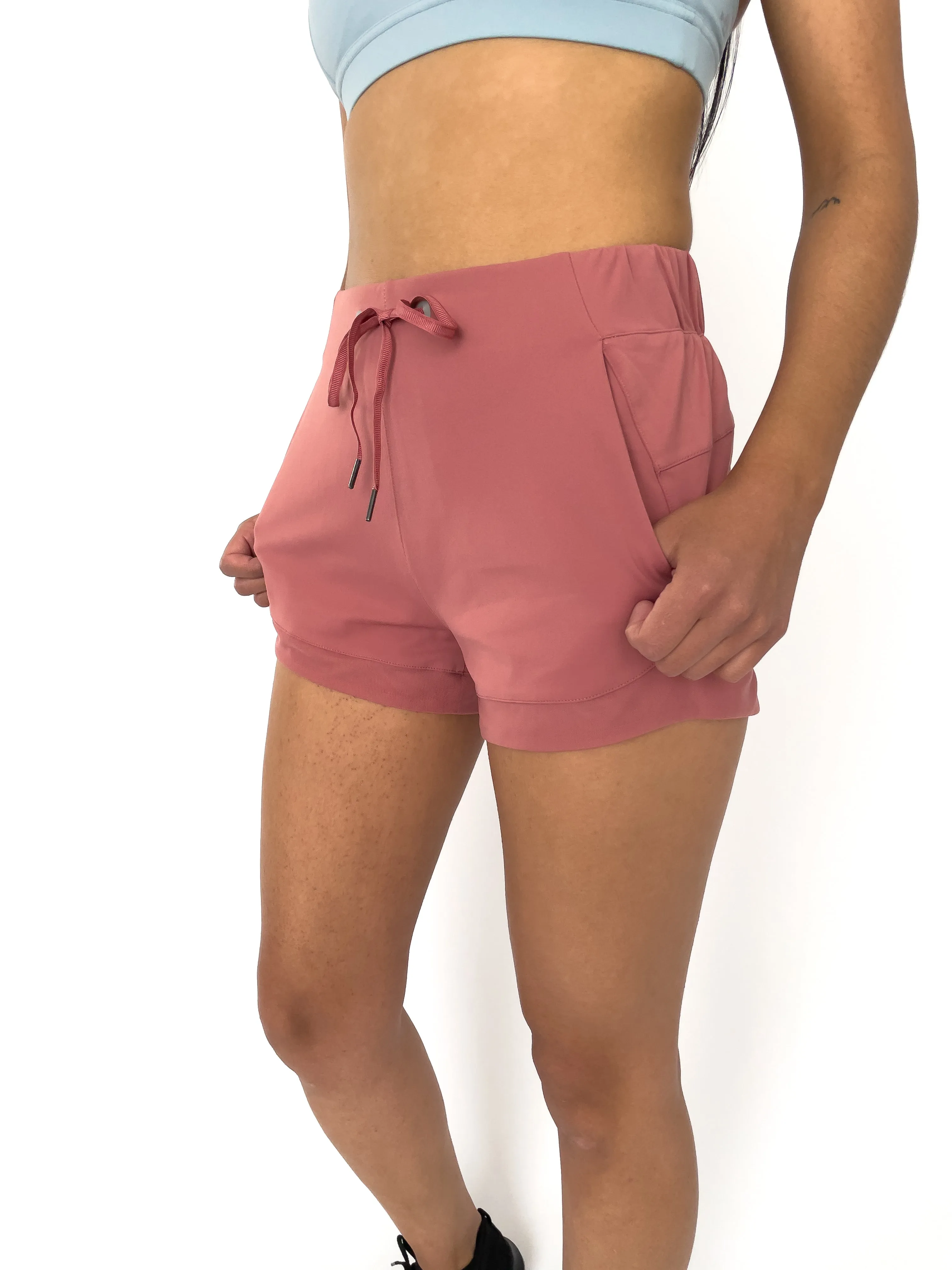 Run Freely Shorts (3")