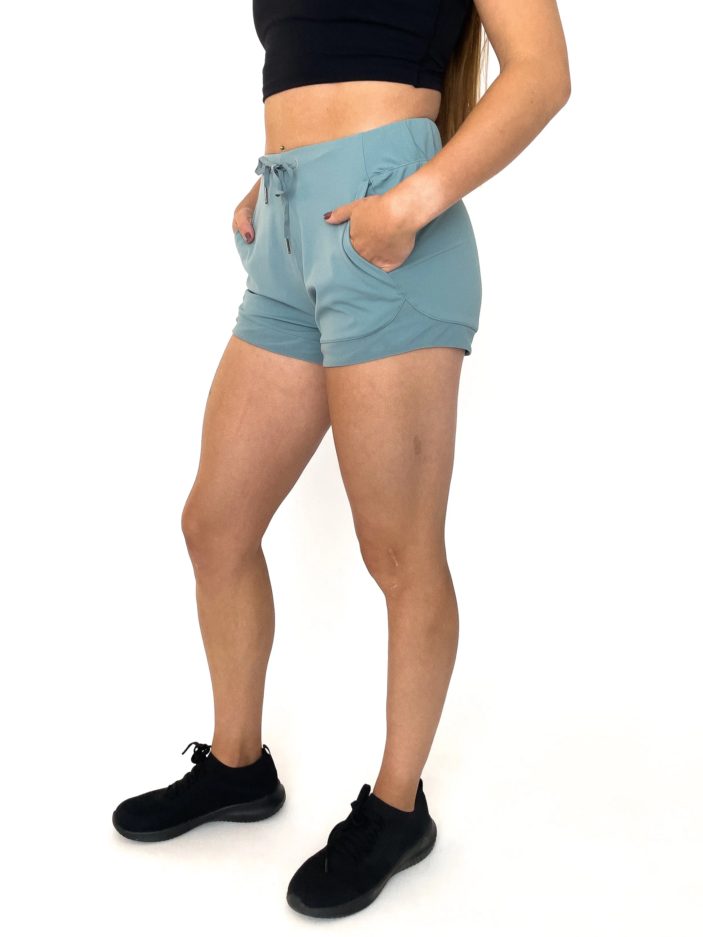 Run Freely Shorts (3")