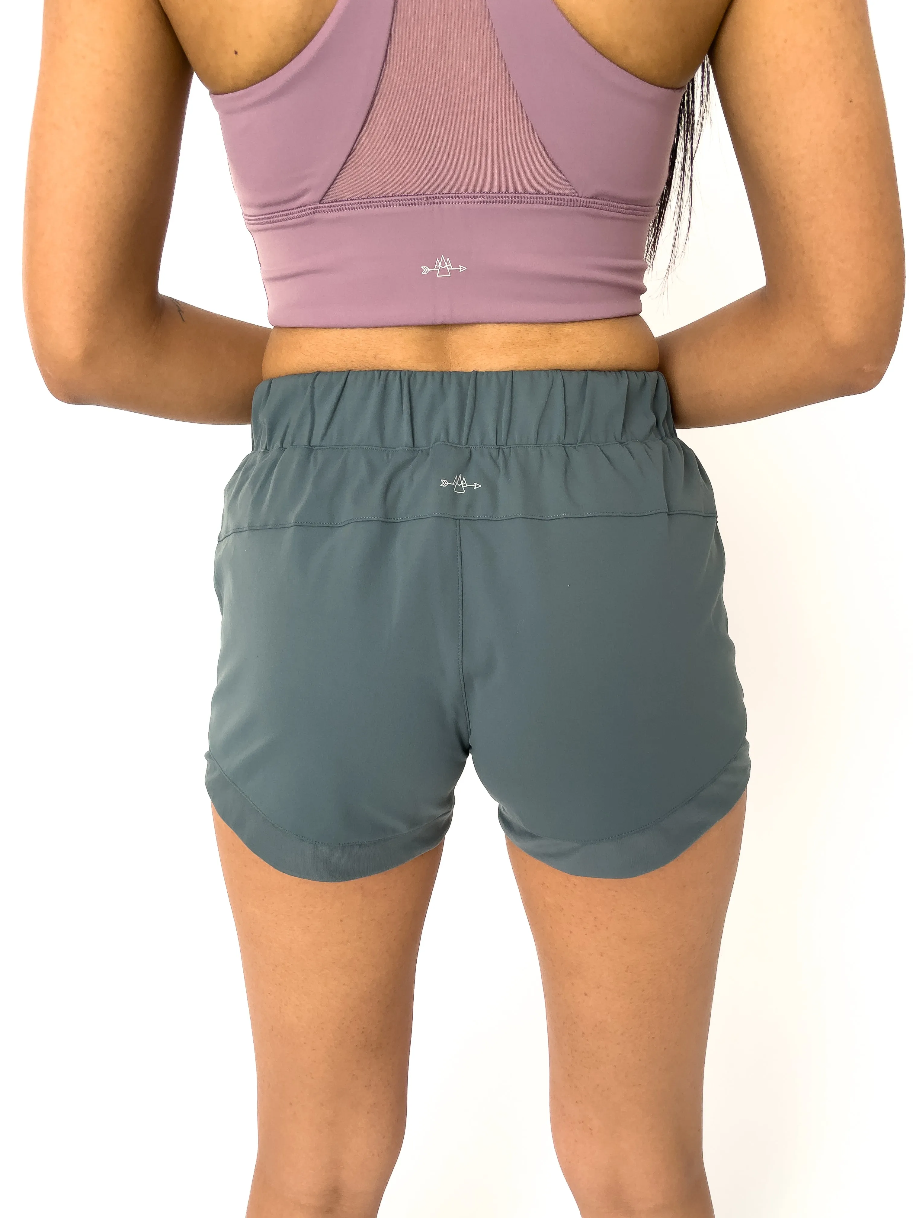 Run Freely Shorts (3")