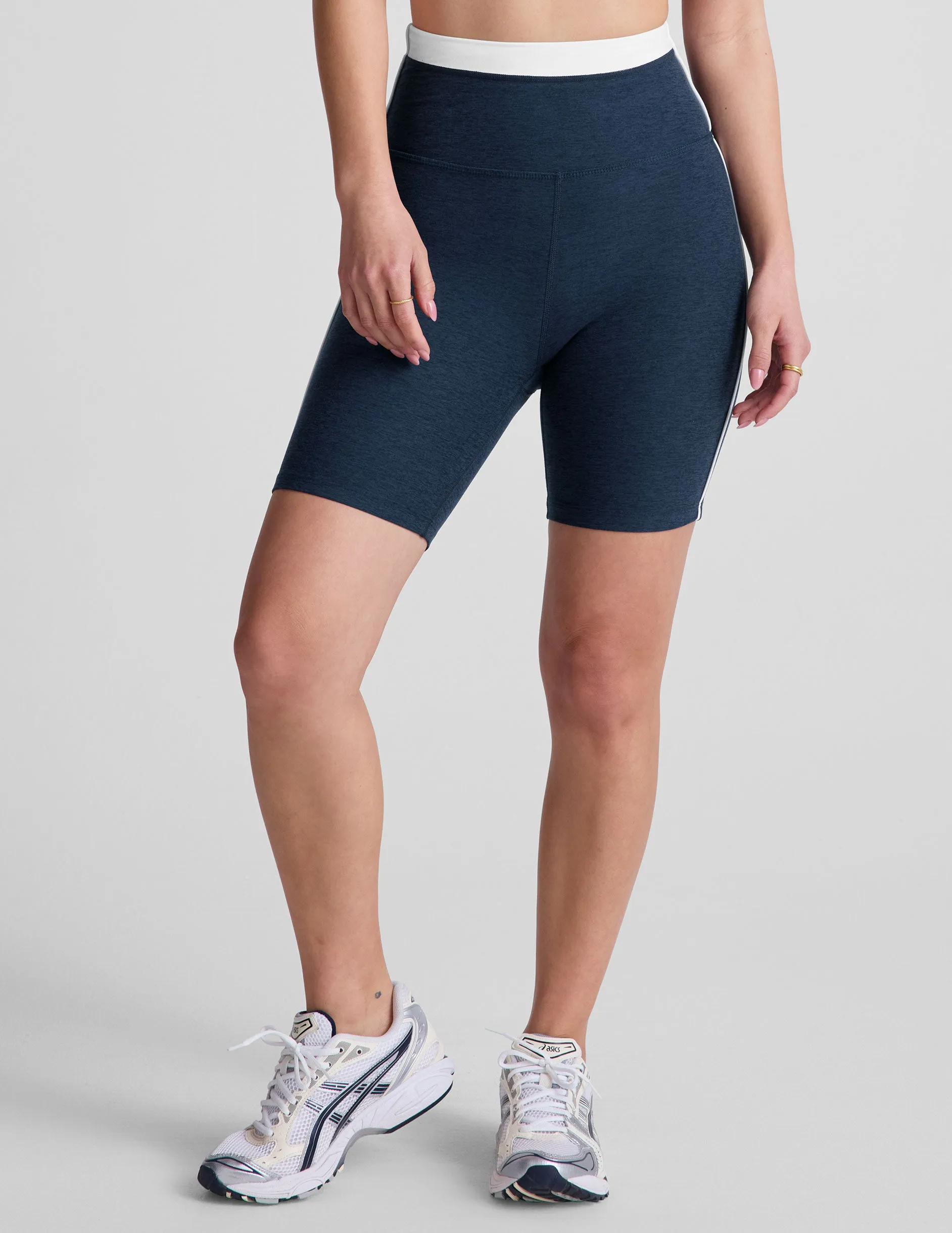 Spacedye Trophy 7" Short