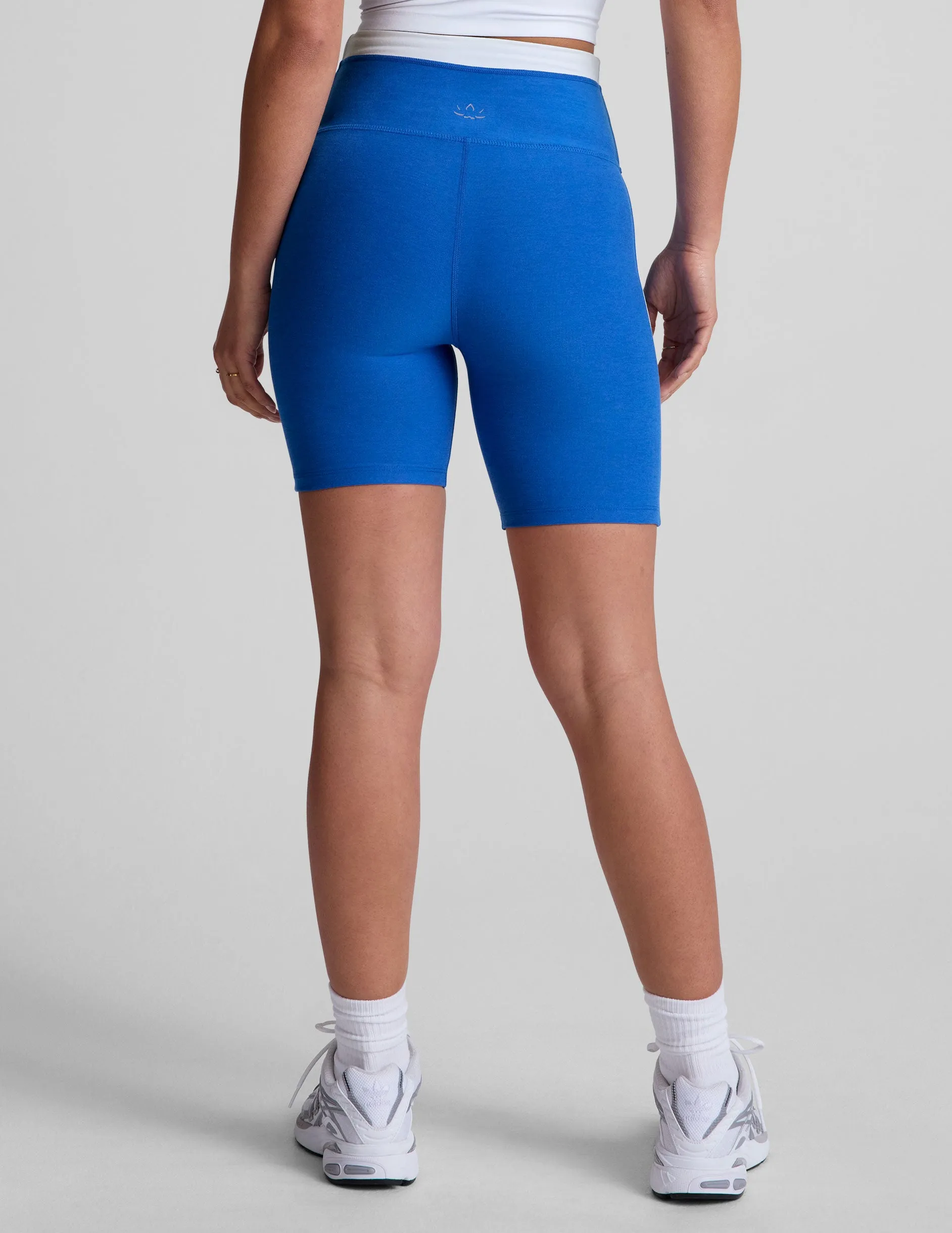 Spacedye Trophy 7" Short